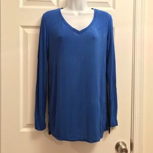 Long sleeve top